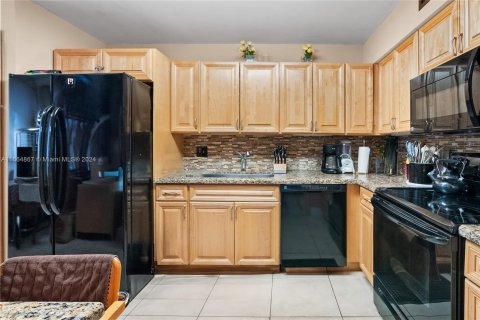 Condo in Boca Raton, Florida, 3 bedrooms  № 1379048 - photo 5