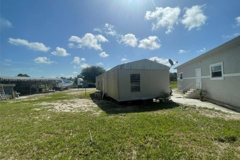 House in Clewiston, Florida 3 bedrooms № 617281 - photo 17