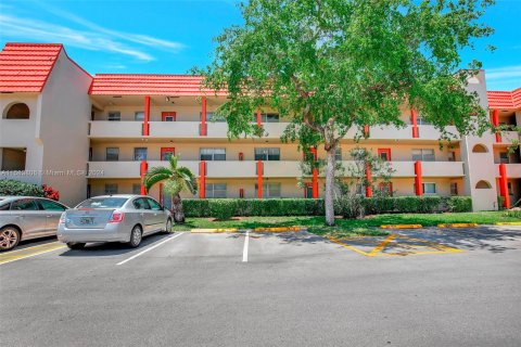 Condo in Sunrise, Florida, 2 bedrooms  № 1345322 - photo 30