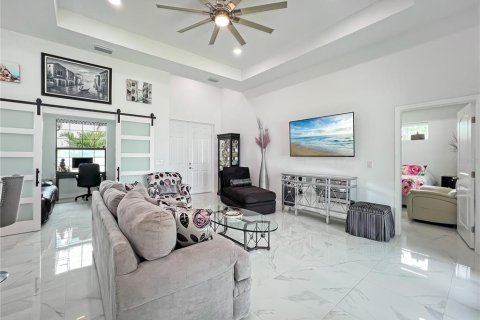 Casa en venta en Cape Coral, Florida, 3 dormitorios, 155.61 m2 № 1295987 - foto 16