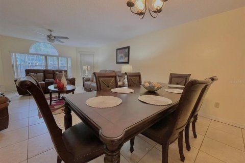 Condominio en venta en Kissimmee, Florida, 3 dormitorios, 119.57 m2 № 1008209 - foto 3