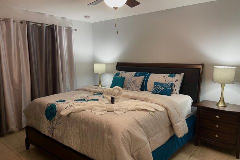 Condo in Kissimmee, Florida, 3 bedrooms  № 1008209 - photo 7