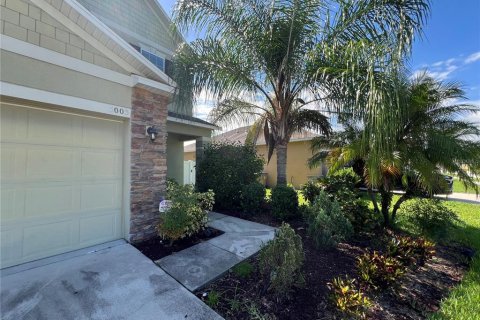 Casa en venta en Kissimmee, Florida, 4 dormitorios, 249.35 m2 № 1280650 - foto 2