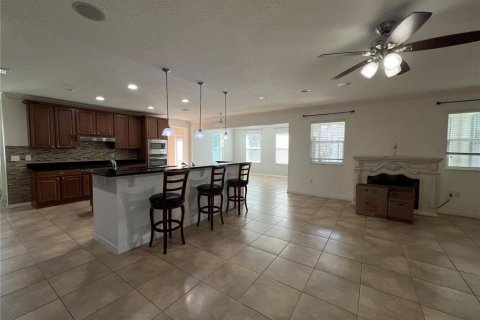 Villa ou maison à vendre à Kissimmee, Floride: 4 chambres, 249.35 m2 № 1280650 - photo 17