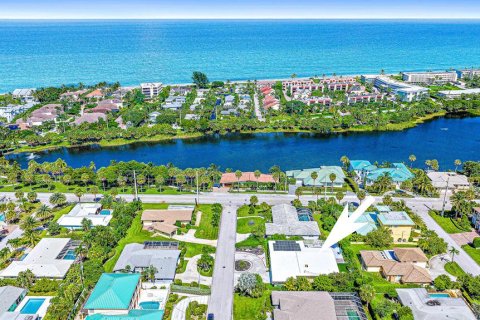 Villa ou maison à louer à Juno Beach, Floride: 3 chambres, 197.23 m2 № 658926 - photo 4