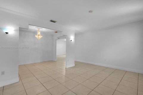 Casa en venta en Miami, Florida, 3 dormitorios, 163.79 m2 № 1418484 - foto 20