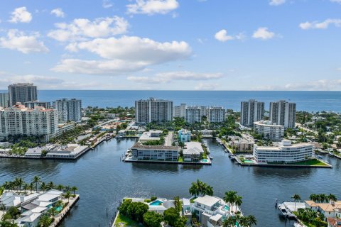 Villa ou maison à vendre à Fort Lauderdale, Floride: 4 chambres, 289.48 m2 № 1292042 - photo 15