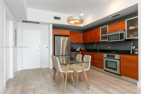 Condominio en venta en Miami, Florida, 1 dormitorio, 68.28 m2 № 1430001 - foto 23