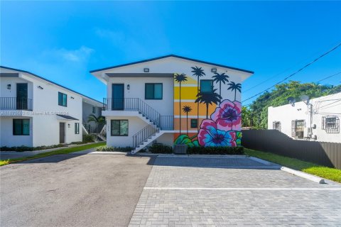 Immobilier commercial à vendre à Miami, Floride: 445 m2 № 1395038 - photo 3