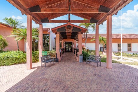 Copropriété à vendre à Delray Beach, Floride: 2 chambres, 111.11 m2 № 1129134 - photo 11