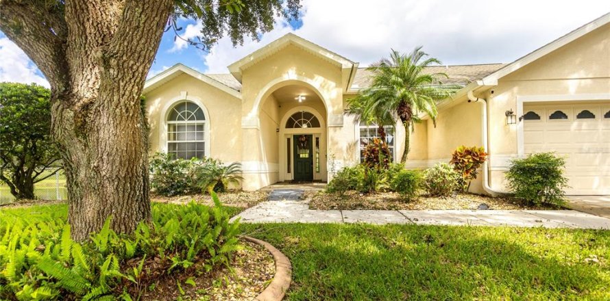 Casa en Apopka, Florida 5 dormitorios, 231.98 m2 № 1398631