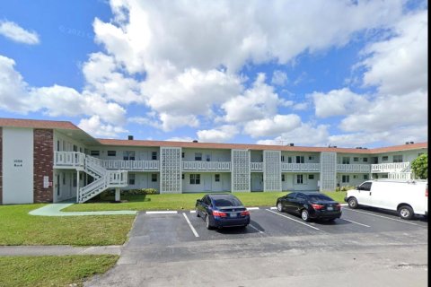 Купить кондоминиум в Лодерхилл, Флорида 2 спальни, 88.26м2, № 1142576 - фото 8