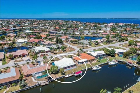 Casa en venta en Punta Gorda, Florida, 3 dormitorios, 151.06 m2 № 1278054 - foto 1