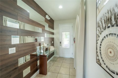 Villa ou maison à vendre à Kissimmee, Floride: 5 chambres, 239.13 m2 № 1337747 - photo 4