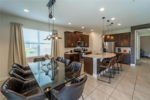 Villa ou maison à vendre à Kissimmee, Floride: 5 chambres, 239.13 m2 № 1337747 - photo 8