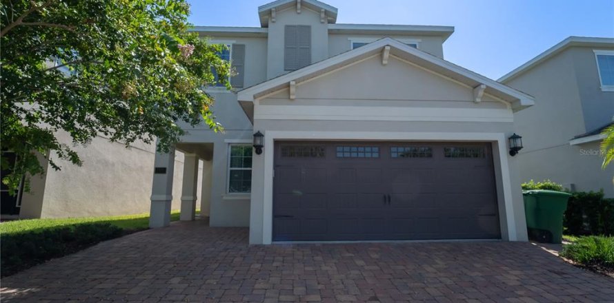 Villa ou maison à Kissimmee, Floride 5 chambres, 239.13 m2 № 1337747