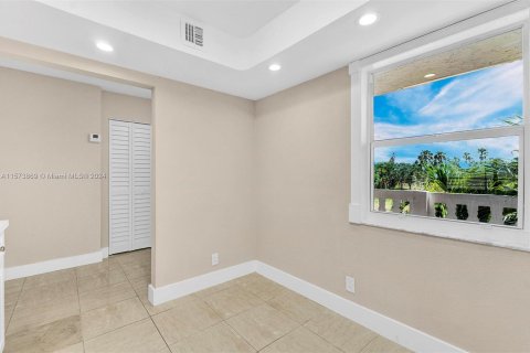 Condominio en venta en Dania Beach, Florida, 2 dormitorios, 106.28 m2 № 1138900 - foto 13