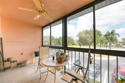 Condo in Delray Beach, Florida, 2 bedrooms  № 1138864 - photo 25