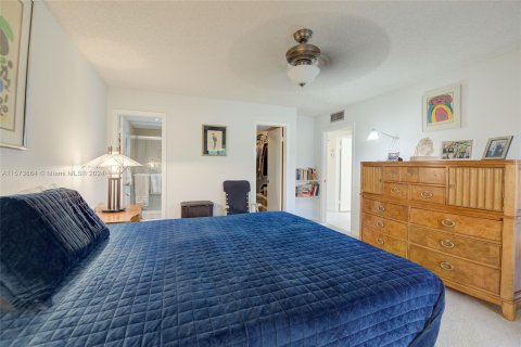 Condo in Delray Beach, Florida, 2 bedrooms  № 1138864 - photo 17