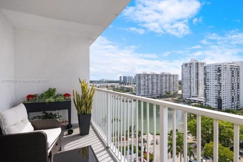 Copropriété à vendre à Aventura, Floride: 1 chambre, 99.03 m2 № 1120475 - photo 27