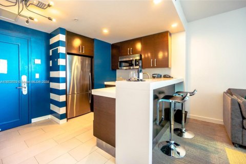 Condo in Sunny Isles Beach, Florida, 1 bedroom  № 1348290 - photo 4