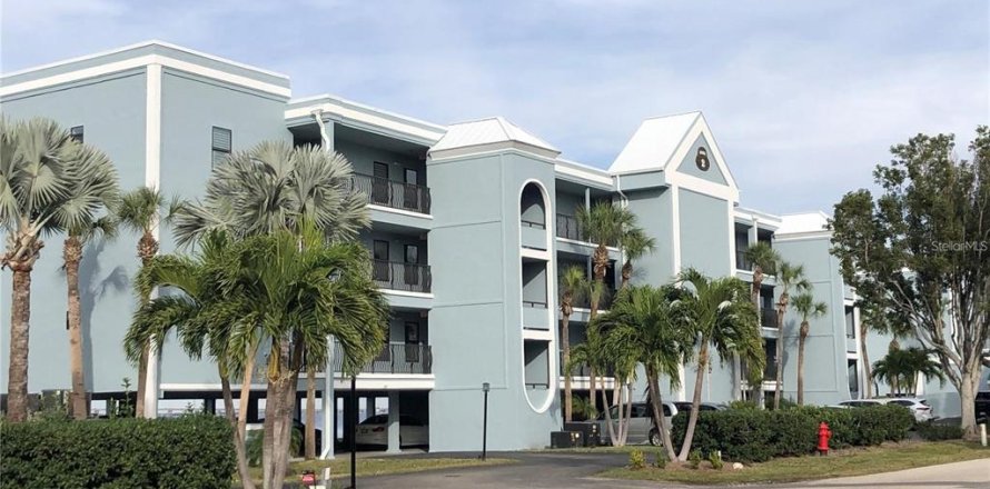 Condo à Punta Gorda, Floride, 3 chambres  № 1109792