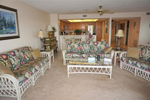 Condo in Punta Gorda, Florida, 3 bedrooms  № 1109792 - photo 3