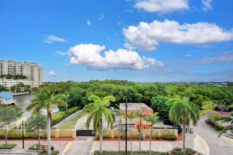 Condominio en venta en Boynton Beach, Florida, 2 dormitorios, 112.04 m2 № 440470 - foto 21
