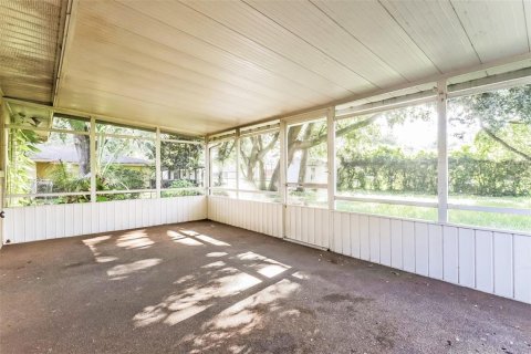 Villa ou maison à louer à Lakeland, Floride: 3 chambres, 123 m2 № 1350111 - photo 10