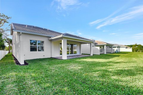 Casa en venta en Lake Worth, Florida, 5 dormitorios, 272.2 m2 № 936742 - foto 18