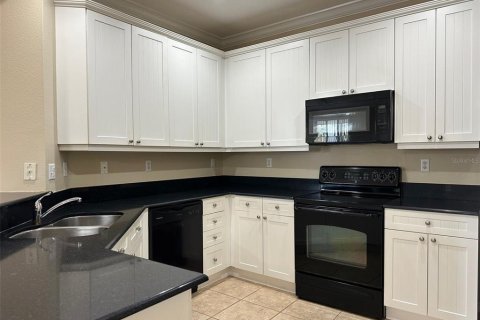 Condo in Windermere, Florida, 3 bedrooms  № 1358060 - photo 8