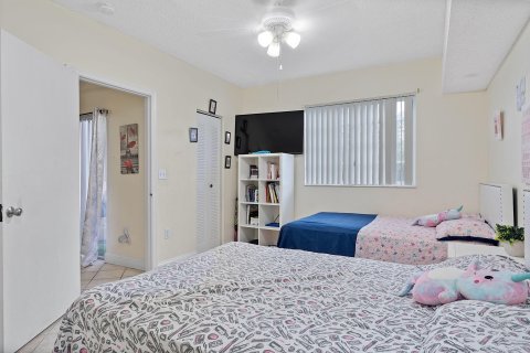 Condo in Davie, Florida, 2 bedrooms  № 1079489 - photo 7