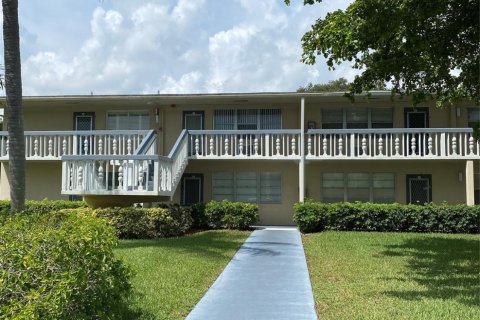 Condo in Deerfield Beach, Florida, 1 bedroom  № 1154215 - photo 3