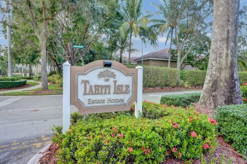 Villa ou maison à vendre à Miramar, Floride: 5 chambres, 351.73 m2 № 862778 - photo 2
