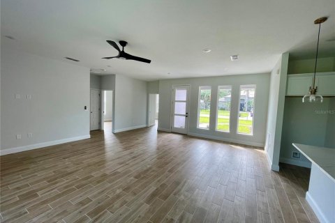 Casa en venta en Palm Coast, Florida, 4 dormitorios, 167.22 m2 № 1403625 - foto 19