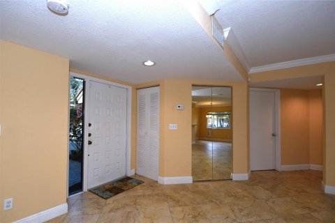 Condo in Plantation, Florida, 3 bedrooms  № 856237 - photo 27