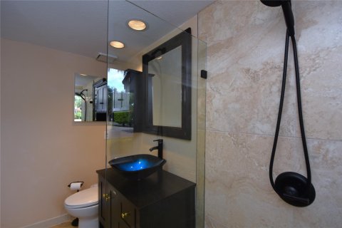 Condo in Plantation, Florida, 3 bedrooms  № 856237 - photo 16