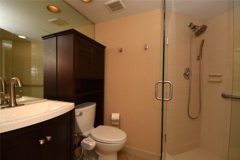 Condo in Plantation, Florida, 3 bedrooms  № 856237 - photo 19