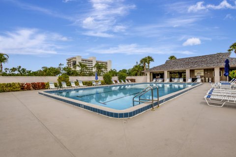 Copropriété à vendre à Hutchinson Island South, Floride: 2 chambres, 116.22 m2 № 970670 - photo 5