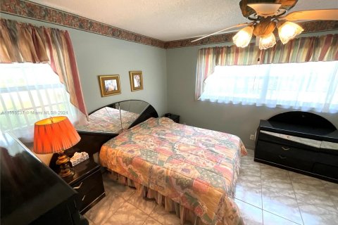 Copropriété à vendre à Lauderdale Lakes, Floride: 2 chambres, 87.7 m2 № 1207246 - photo 11