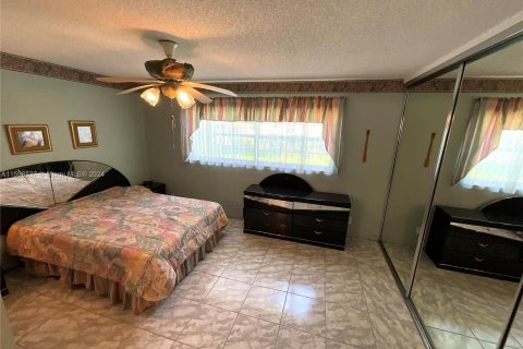 Copropriété à vendre à Lauderdale Lakes, Floride: 2 chambres, 87.7 m2 № 1207246 - photo 10