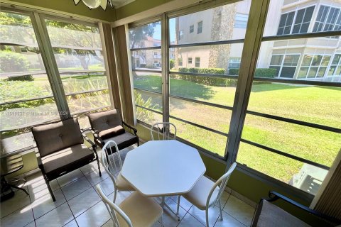 Copropriété à vendre à Lauderdale Lakes, Floride: 2 chambres, 87.7 m2 № 1207246 - photo 25