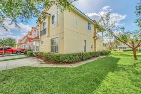 Adosado en venta en Kissimmee, Florida, 4 dormitorios, 152.55 m2 № 1301048 - foto 2