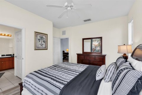 Touwnhouse à vendre à Kissimmee, Floride: 4 chambres, 152.55 m2 № 1301048 - photo 15