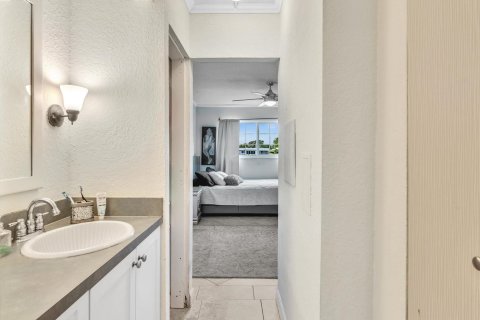 Condominio en venta en Wilton Manors, Florida, 1 dormitorio, 65.03 m2 № 930036 - foto 7