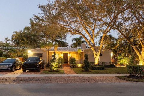 Купить виллу или дом в Форт-Лодердейл, Флорида 3 спальни, 118.82м2, № 1097221 - фото 10