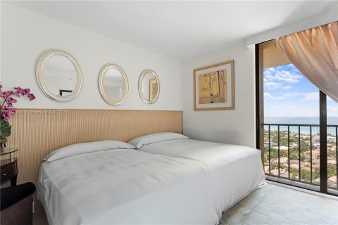 Condo in Aventura, Florida, 2 bedrooms  № 1220593 - photo 13