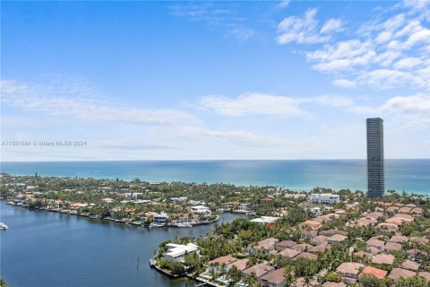 Copropriété à vendre à Aventura, Floride: 2 chambres, 140.47 m2 № 1220593 - photo 17