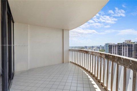 Copropriété à vendre à Aventura, Floride: 2 chambres, 140.47 m2 № 1220593 - photo 15