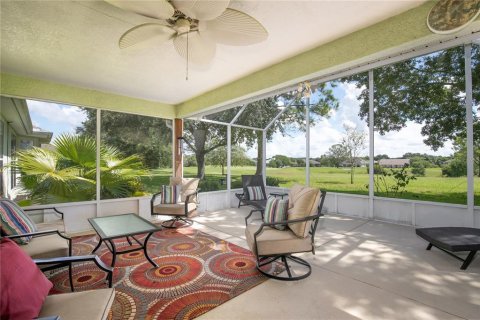 Villa ou maison à vendre à Lady Lake, Floride: 3 chambres, 213.4 m2 № 1342117 - photo 13